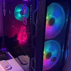 للبيع بي سي قيمنق