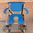 كرسي حمام شبه جديد