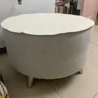كنب نظيف 3 قطع مع طاوله