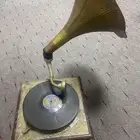 على سوم