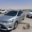 بيع سياره يارس مديل 2015