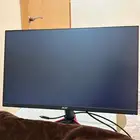 شاشة قيمنق أو مكتبية