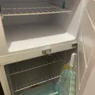 ثلاجة للبيع