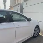 سيارة سوناتا للبيع 2012