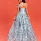 فستان للبيع استعمال 4 ساعات