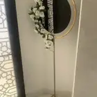 ستاند زينة ذهبي