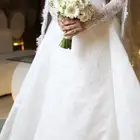 فستان عروسه