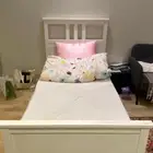 سريرين من ايكيا