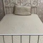 سرير من ايكيا مافية عيوب ابدا مع مرتبة للبيع 400