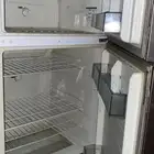 ثلاجة للبيع سكراب