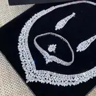 طقم مجوهرات كرستال