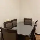 طاولة طعام
