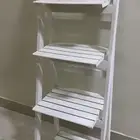 الطاوله جديده من أيكيا   الرفوف جديده ونظيفه من أيكيا
