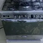 السلام عليكم ورحمة الله وبركاته اعرض لكم غسل و غاز و برد