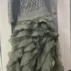 فستان زواج انيق بلون الزيتي استخدم مره وحده مقاسs