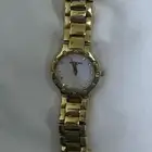 ساعه نسائيه