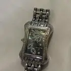 ساعه نسائيه