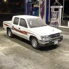 هايلكس 2004 عليها خط 2002 GLX