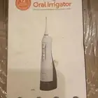 جهاز تنظيف أسنان