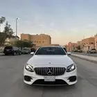 مرسيدس E400