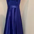 فستان ازرق ملكي تفصيل