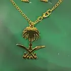 للبيع طقم سلسال وحلق سيفين ونخله لليوم الوطني