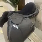 للبيع سرج وصدريه ولجام
