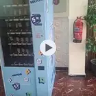 ثلاجة بيع ذاتي سناك ومشروبات للايجار