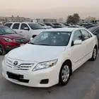 ابحث عن كامري 2011 تكون نظيفة حول ال25 ويفضل قير تماتيك