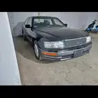 لكزس LS