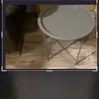 طاوله و 6 صحون مكسرات وتمر كلها 100 ريال
