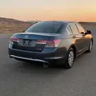 مطلوبب  كامري 11 لون اسود مثل الي بصوره او اكورد 12 ماشي300
