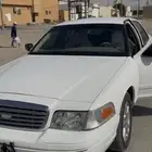 فورد كويتي ونظيف مكينه وقير شرط ومكيف ثلج