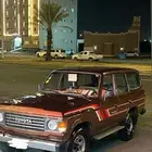 صالون 1985 ماشيء 560 الف شرط قير ومكينه بدي مرشوش على نظافه