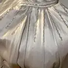 فستان للبيع اللبس ثلاث فقط لا يوجد اي خدش