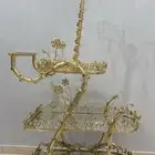 عربيه ضيافه ذهبيه فاخره وطاوله بيضا