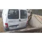 بيجو فان 2012