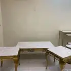 طاولات للبيع