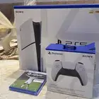 سوني 5 للبيع استخدام 4 شهور نضيف جدا  مع يدتين اصليات وفيفا