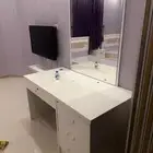 مرايه ومكتب جديد للبيع