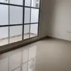 للبيع شقه في حي الملقا