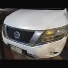 سيارةباتفندر نيسان للبيع