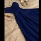 العنوان  فستان سهرة أزرق ملكي أنيق   مقاس S