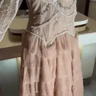 فستان للبيع قابل التفاوض