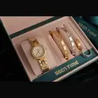 اطقم نسائية ماركة جودة عالية