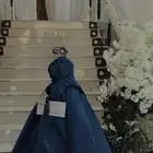 فستان مستعمل لمدة 6 ساعات فقط