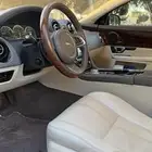 جاكوار xj