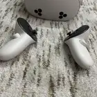 للبيع ميتا كويست 3s نضيفه