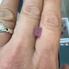 في نفس الفص والمقاس واللون ياقوت وردي 50  مفقود محل قباء