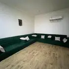 للبيع كنب نظيف وقوي